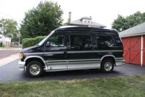 Ford E-Series Van (1999)