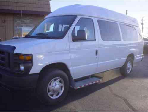 2012 Ford E-Series Van XLT HIGHTOP EXTENDED