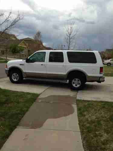 Ford Excursion UT (2000)