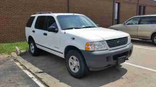 Ford Explorer Sport XLS (2004)