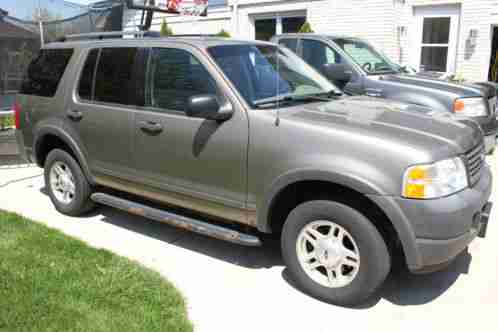 2003 Ford Explorer XLS Sport