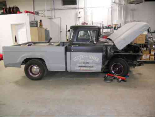 1960 Ford F-100