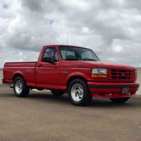 Ford F-150 LIGHTNIG SVT (1993)