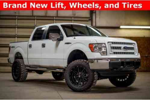 Ford F-150 XL SuperCrew LIFTED 4x4 (2013)