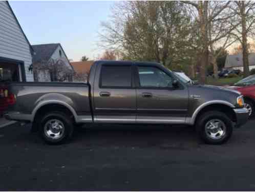 Ford F-150 XLT (2003)