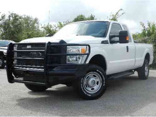 Ford F-250 4X4 Long Bed 4 Door 6. (2011)