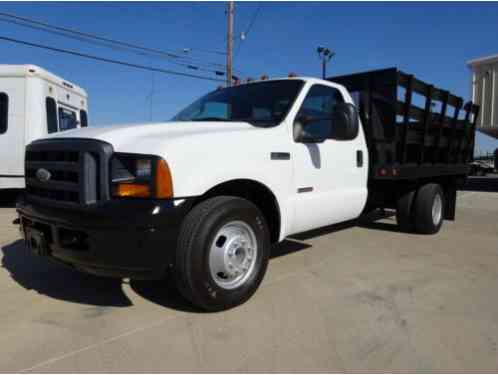 Ford F-350 DUALLY FLAT BED (2006)