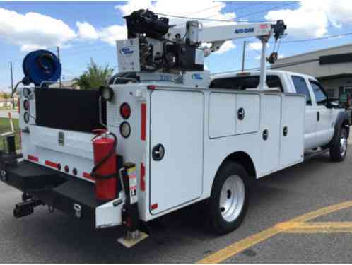 Ford F-550 DRW 4X4 CREW CAB UTILITY (2012)