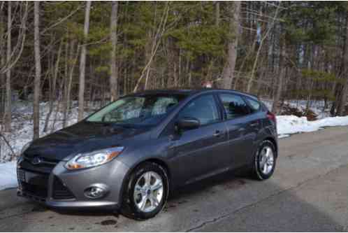 Ford Focus SE (2012)