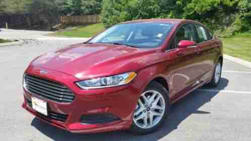 Ford Fusion SE (2016)