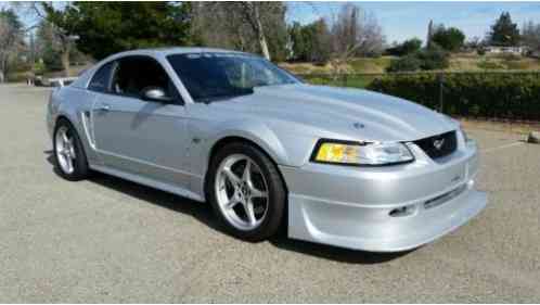 Ford Mustang (2000)