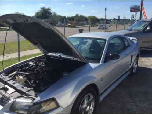 2004 Ford Mustang