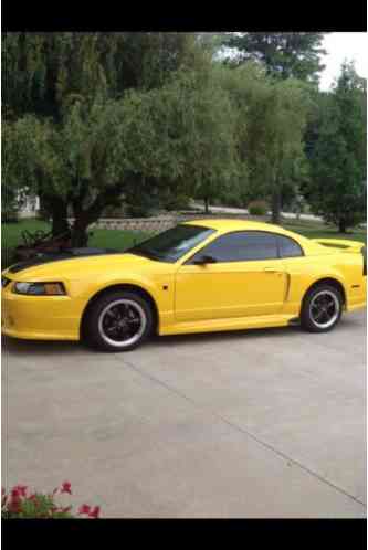 Ford Mustang (2004)