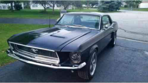 Ford Mustang base 302 (1968)