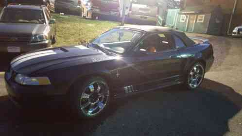 2000 Ford Mustang