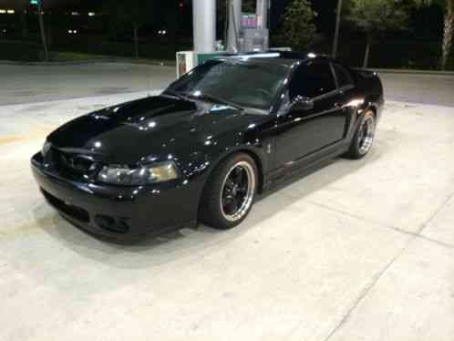 Ford Mustang Cobra (2003)