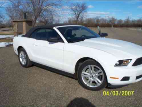 2010 Ford Mustang Convertible