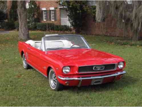 Ford Mustang CONVERTIBLE (1966)