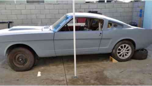 Ford Mustang fastback (1965)