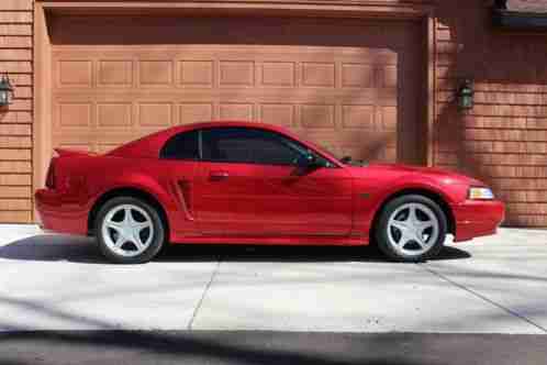 Ford Mustang GT (2000)