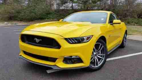 Ford Mustang GT (2015)