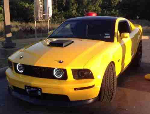 Ford Mustang (2006)