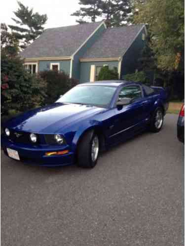 2005 Ford Mustang