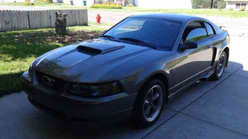 Ford Mustang GT premium (2002)