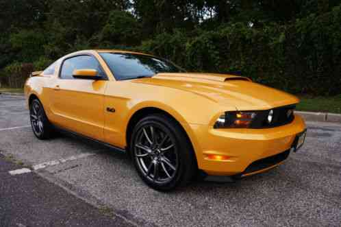 Ford Mustang gt premium (2011)