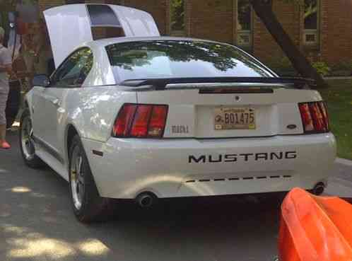 Ford Mustang (2004)