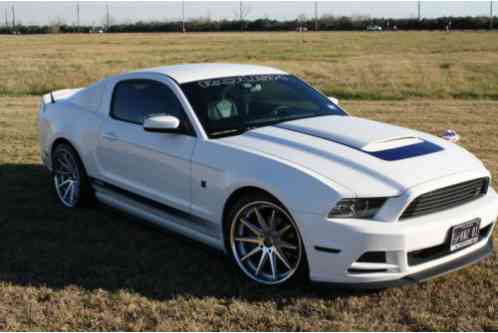 Ford Mustang (2013)