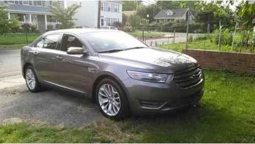 Ford Taurus (2013)