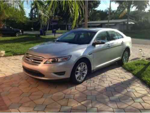 20100000 Ford Taurus