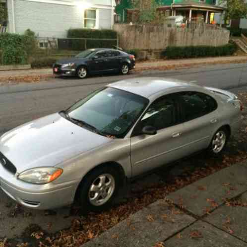 Ford Taurus (2007)