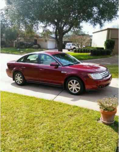 Ford Taurus SEL (2008)