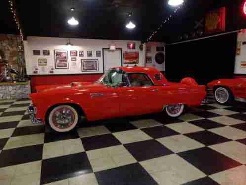 Ford Thunderbird 56 Resto Mod Pro (1956)