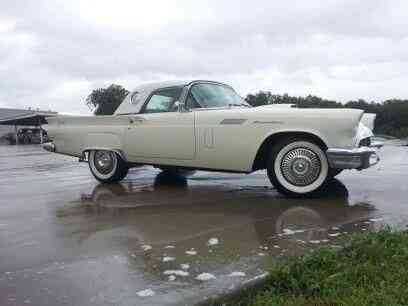 Ford Thunderbird (1957)