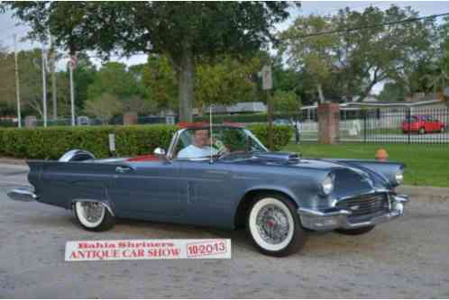 Ford Thunderbird (1957)