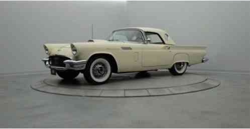 Ford Thunderbird Soft and Hard Top (1957)