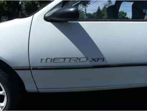 Geo Metro (1990)