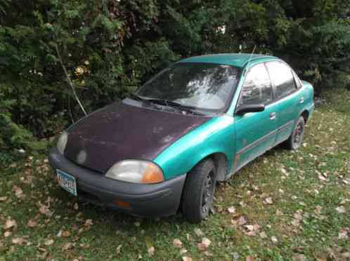 Geo Metro (1995)