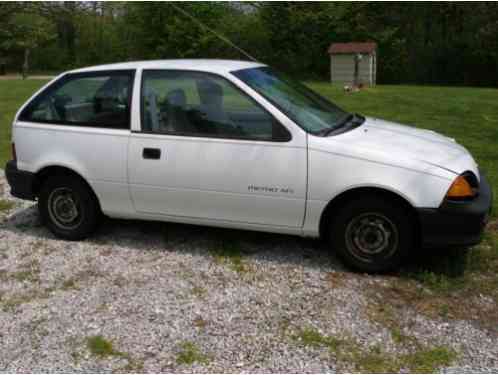 Geo Metro XFI (1992)