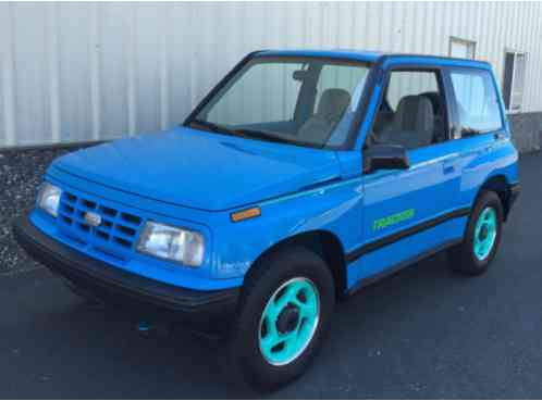 Geo TRACKER 4X4 (1991)