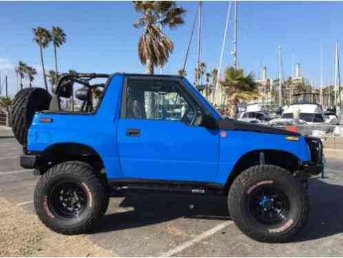 1992 Geo Tracker 4X4 seen on the Top Gear TV Rubicon Episode. VERY RARE!