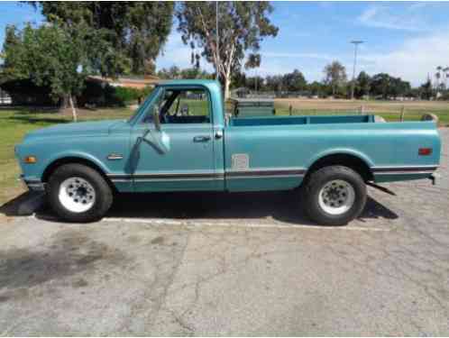 1969 GMC C20 LONGBED TRUCK