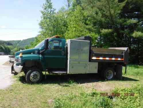 2005 GMC 5500 4X4