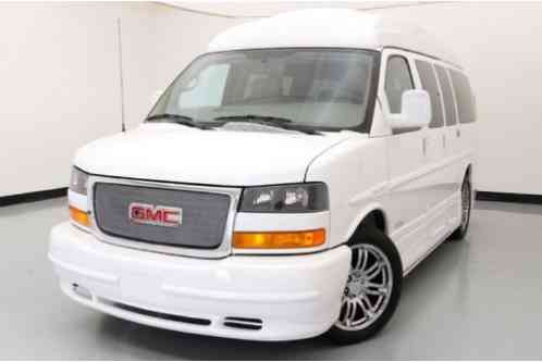 GMC Savana Majestic 99X Custom Van (2014)