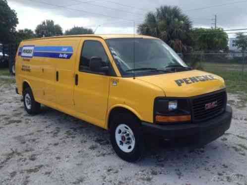 2010 GMC Savana Work Van