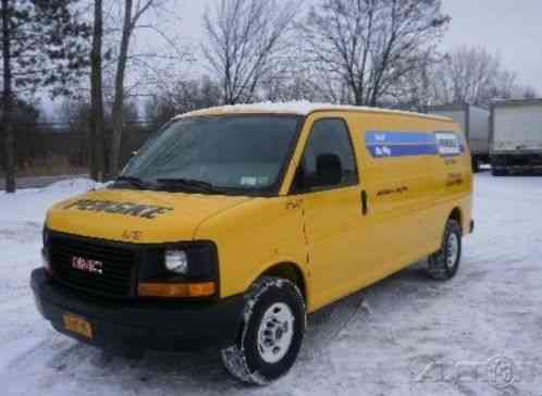 GMC Savana Work Van (2012)