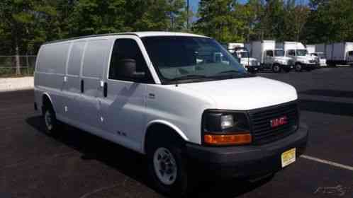 GMC Savana Work Van (2009)